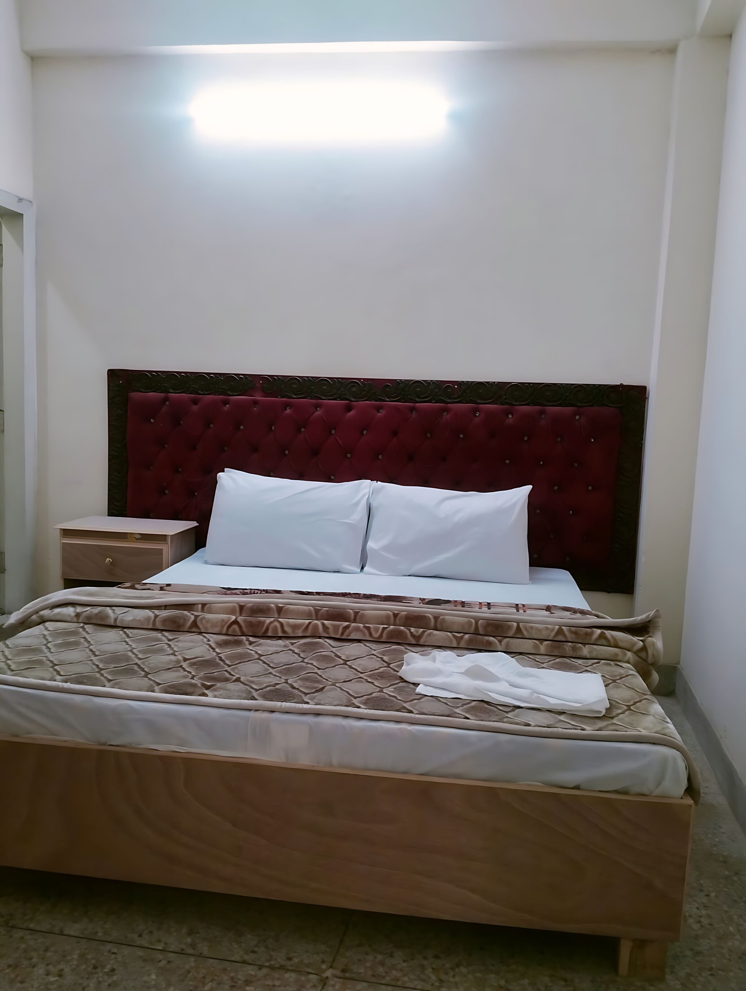 Double Room | Free WiFi