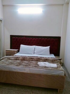 Double Room | Free WiFi - Hotel The Prime (Rawalpindi)