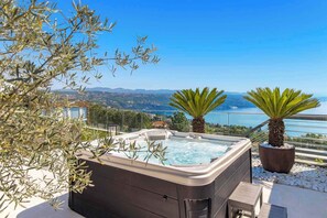 Terrace/patio - Villa Tramontana - Sophisticated Luxury in Opatija (Opatija)