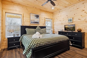 3 bedrooms, iron/ironing board, free WiFi, bed sheets - Rivers Retreat | Luxury New Cabin Near Gatlinburg (Sevierville)