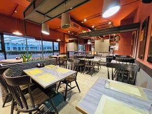 Restaurant - Ibiza Hotel (Ahmedabad)