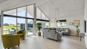 TV, fireplace, foosball, table tennis - VillaVilla 547 - Hostrup Strand, Limfjorden (Spøttrup)