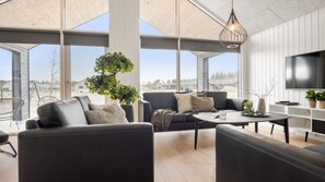 TV, fireplace, table football, ping pong - VillaVilla 579 - Houstrup Strand, Vestjylland (Nørre Nebel)