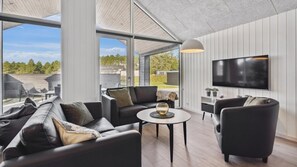 TV, fireplace, table football, ping pong - VillaVilla 591 - Rømø, Sydjylland (Rømø)