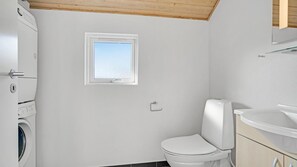 Bathroom - VillaVilla 236 - Nr. Lyngby ved Løkken, nordjyllan (Løkken)