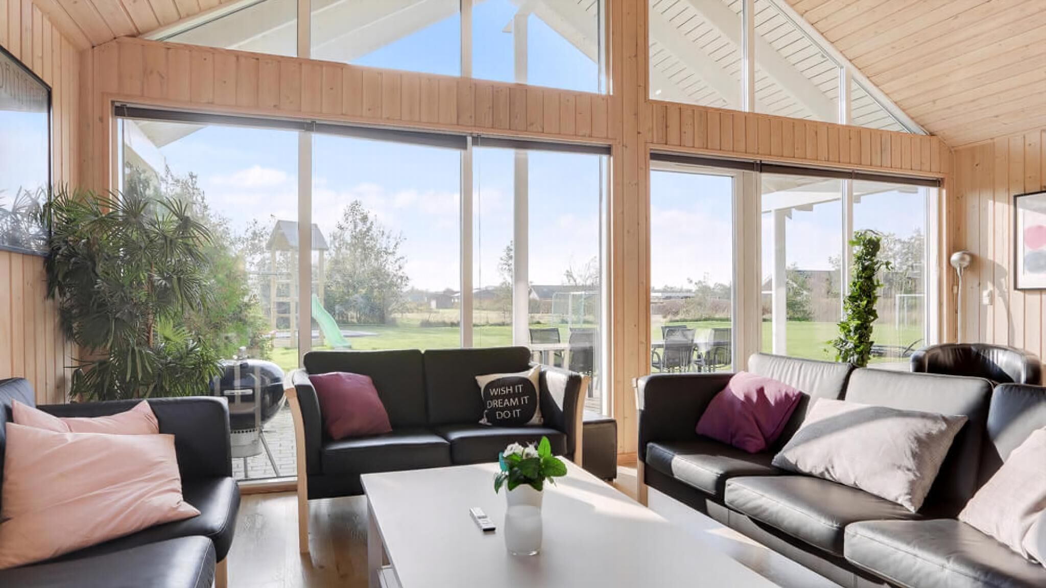 Takka, pöytäjalkapallopöytä, pöytätennispöytä