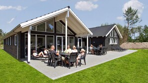Outdoor dining - VillaVilla 347 - Dueodde, Bornholm (Nexø)