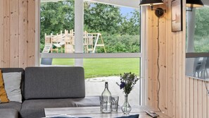 TV, fireplace, video game console, table football - VillaVilla 222 - Marielyst, Lolland/Falster/møn (Idestrup)
