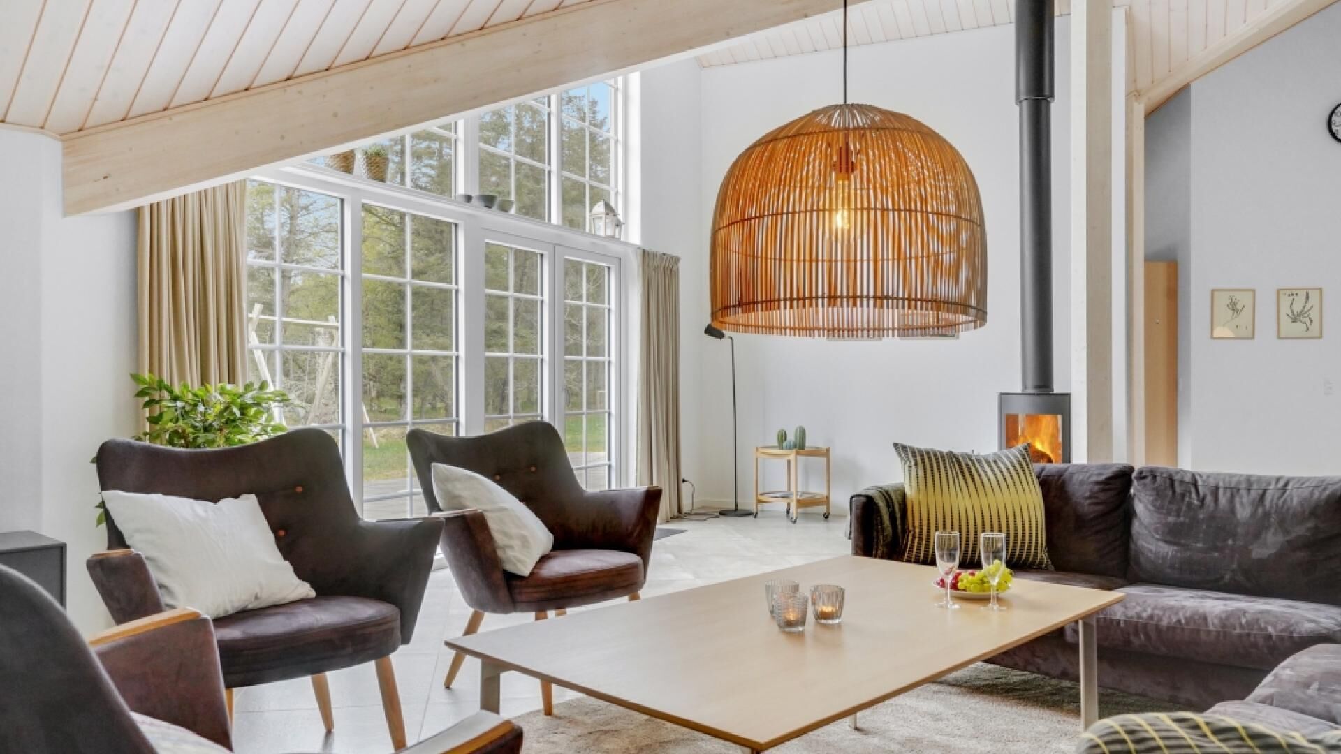 Fireplace, foosball, table tennis