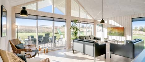 Living Dining Room