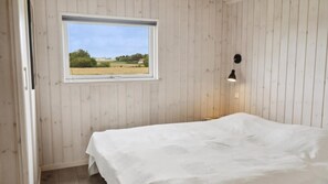 5 makuuhuonetta, ilmainen Wi-Fi