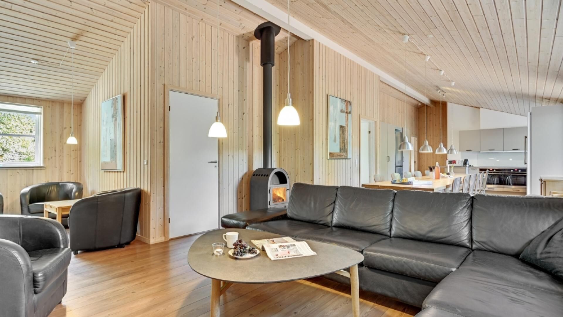 Chimenea, futbolito y tenis de mesa 