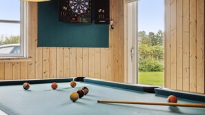 Spielezimmer