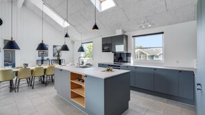 Coffee/tea maker, fridge, microwave, oven - VillaVilla 246 - Kegnæs, Sydjylland (Sydals)