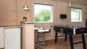 Spielezimmer