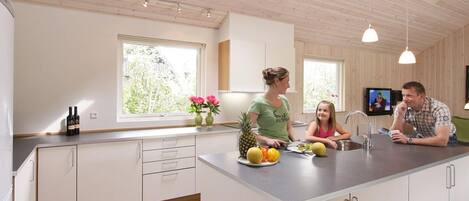 Refrigerador, horno, parrilla de estufa y cafetera y tetera