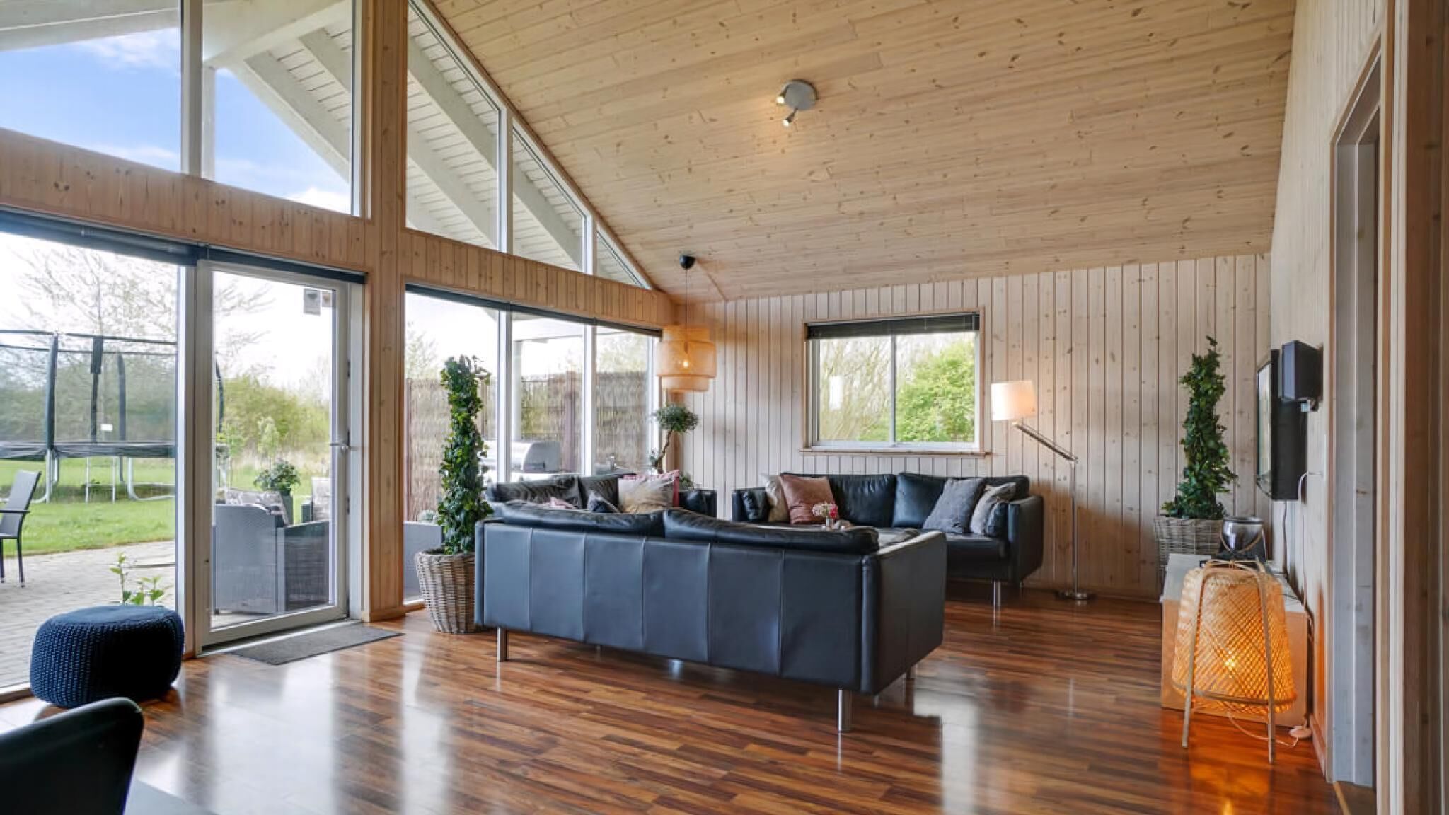 Takka, pöytäjalkapallopöytä, pöytätennispöytä