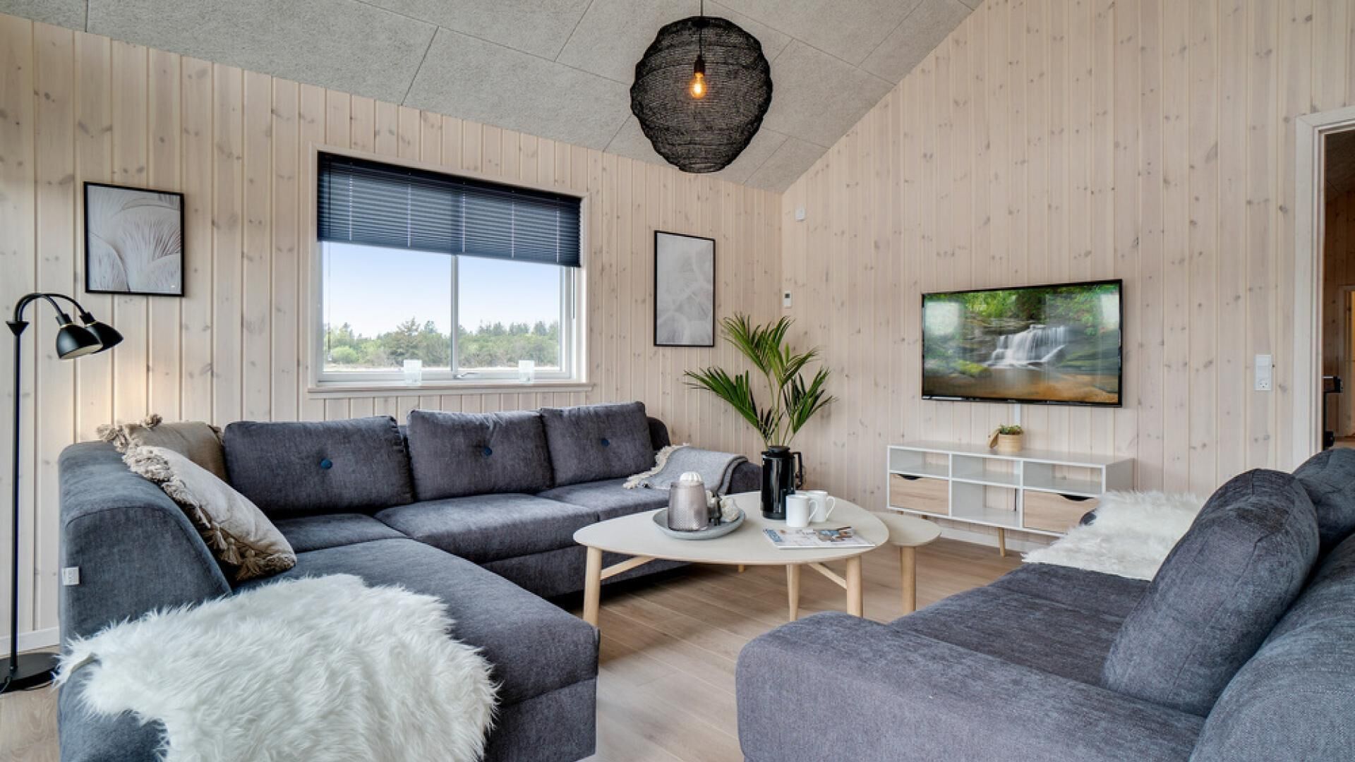 Fireplace, foosball, table tennis