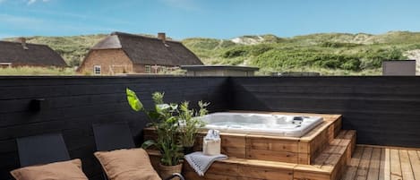 室外 SPA 浴池