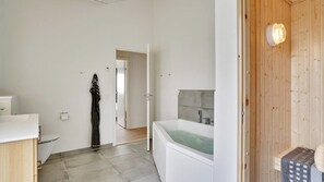 Bathroom - VillaVilla 514 - Grønhøj, Nordjylland (Løkken)