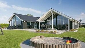 Outdoor dining - VillaVilla 366 - Råbylille Strand, Lolland/falster (Stege)