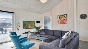 TV, fireplace, table football, ping pong - VillaVilla 448 - Grenå Strand, Østjylland (Grenaa)