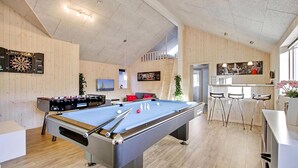 Spielezimmer