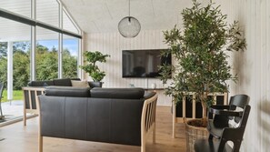 TV, video game console, ping pong - VillaVilla 588 - Råbylille Strand, Lolland/falster (Stege)