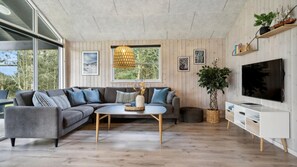 Fireplace, table football, ping pong