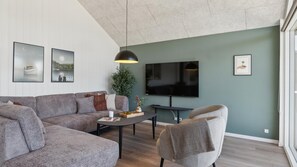 TV, fireplace, table football, ping pong - VillaVilla 666 - Houstrup Strand, Vestjylland (Nørre Nebel)