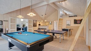 Spielezimmer