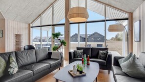 TV, fireplace, table football, ping pong - VillaVilla 488 - Mommark, Sydjylland (Sydals)