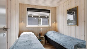 7 bedrooms, free WiFi - VillaVilla 399 - Blåvand, Vestjylland (Blåvand)