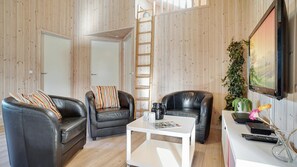 電視、壁爐、足球機、乒乓球設施