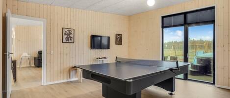 Spielezimmer