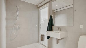Bathroom - VillaVilla 411 - Blokhus, Nordjylland (Blokhus)