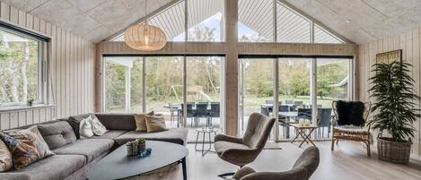 Fireplace, table football, ping pong