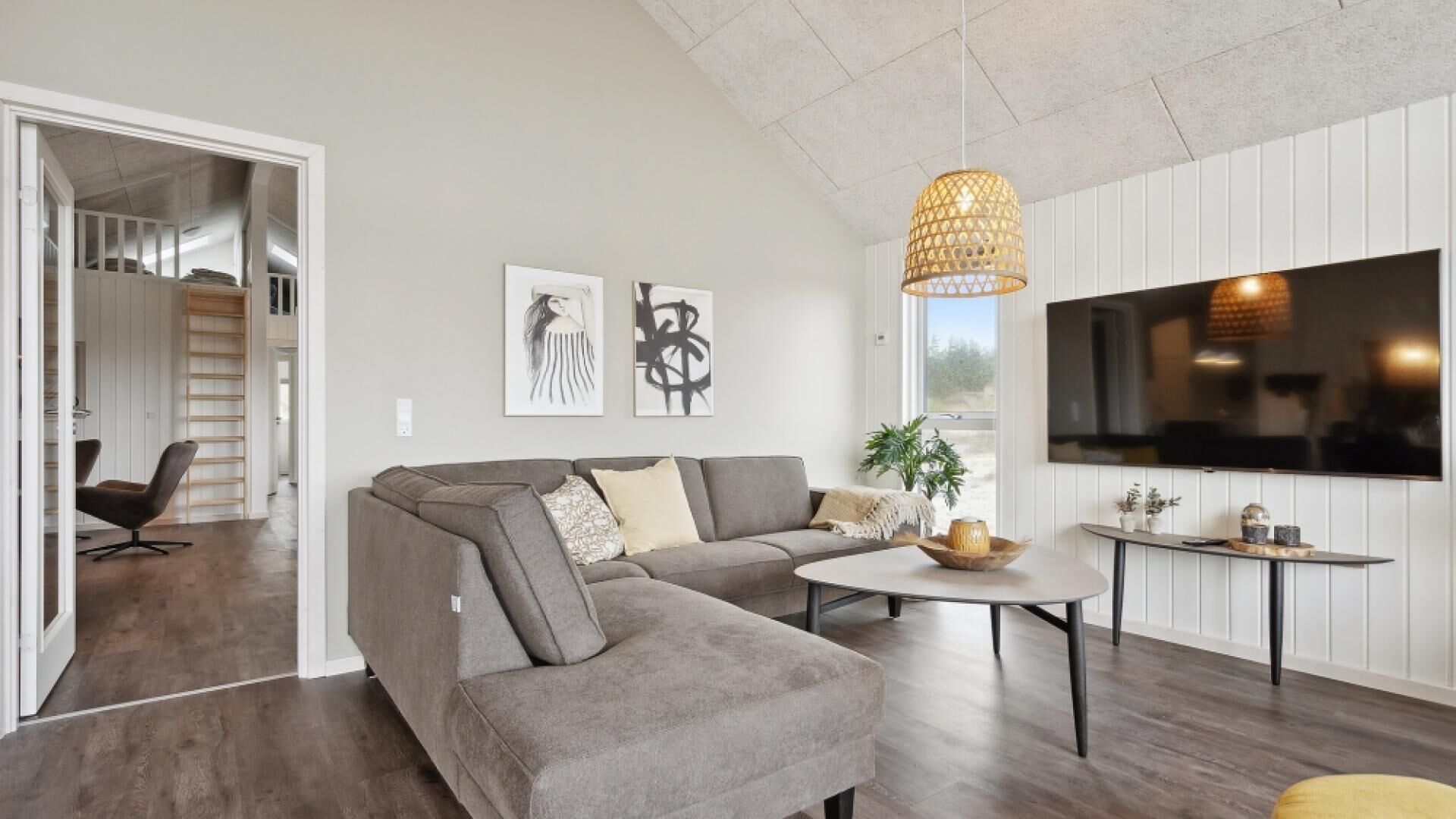 Fireplace, foosball, table tennis