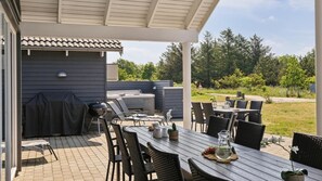 Outdoor dining - VillaVilla 409 - Blåvand, Vestjylland (Blåvand)
