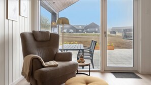 TV, fireplace, table football, ping pong - VillaVilla 664 - Mommark, Sydjylland (Sydals)