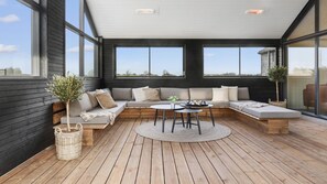 Baby-foot, table de tennis de table