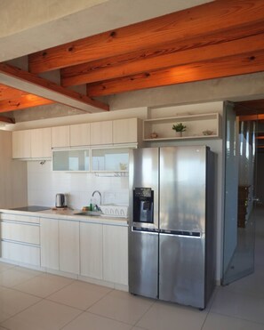 Casa | 4 dormitorios y Internet