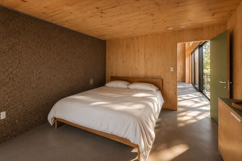 Wabi Sabi at The Retreat at Water's Edge