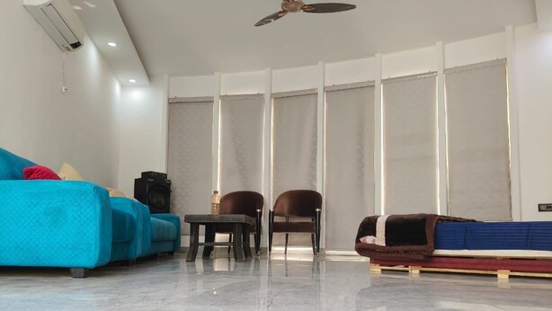Unclassified image, 1 of 17, button - Wiseone choice (Noida)