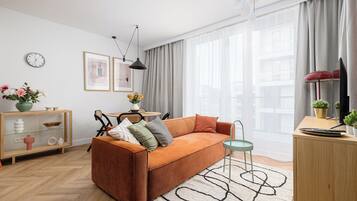 Apartment, Balkon | Bügeleisen/Bügelbrett, kostenloses WLAN