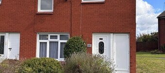 Stafford Cosy Retreat - 2 Bedroom House