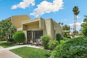 Apartment | 2 bedrooms, Internet