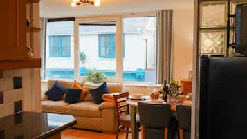 House | 2 bedrooms, Internet