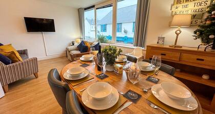 Coppet Cove 2 Bedroom Apartment - Tenby