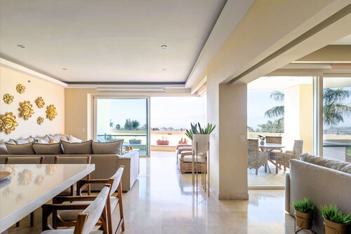 Anana El Dorado 106 Condo Pool Lake Views